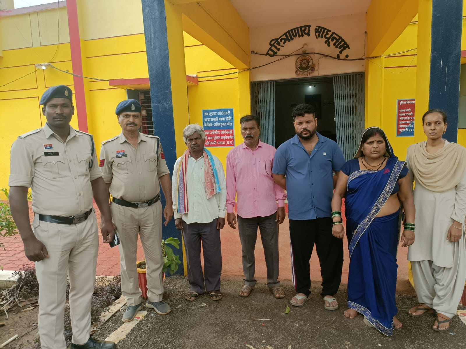 फिल्मी अंदाज में ग्राम बड़े पुरदा के शिक्षक का अपहरण, स्कूल से उठाकर ले गए बदमाश, चंद घंटों में महिला समेत 4 गिरफ्तार